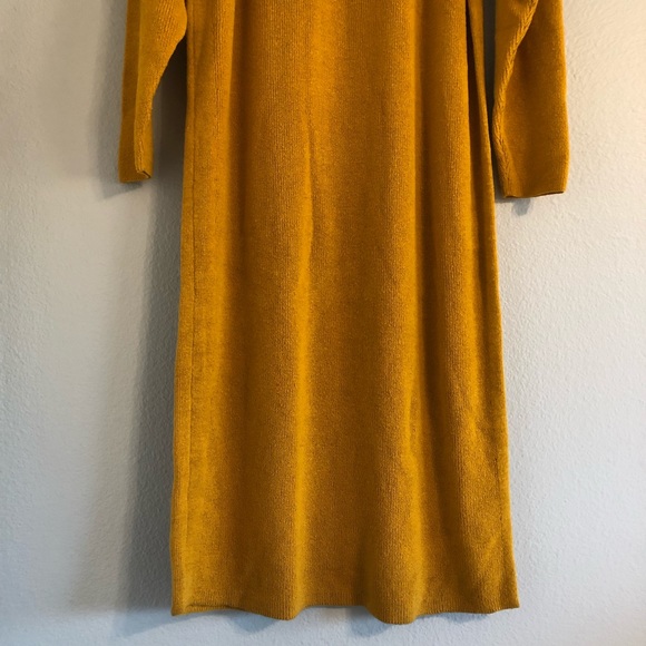 SOLD ✨FREE PEOPLE Santa Barbara Gold Honey Slouchy Knit Sweater Dress (Small) - Picture 8 of 9